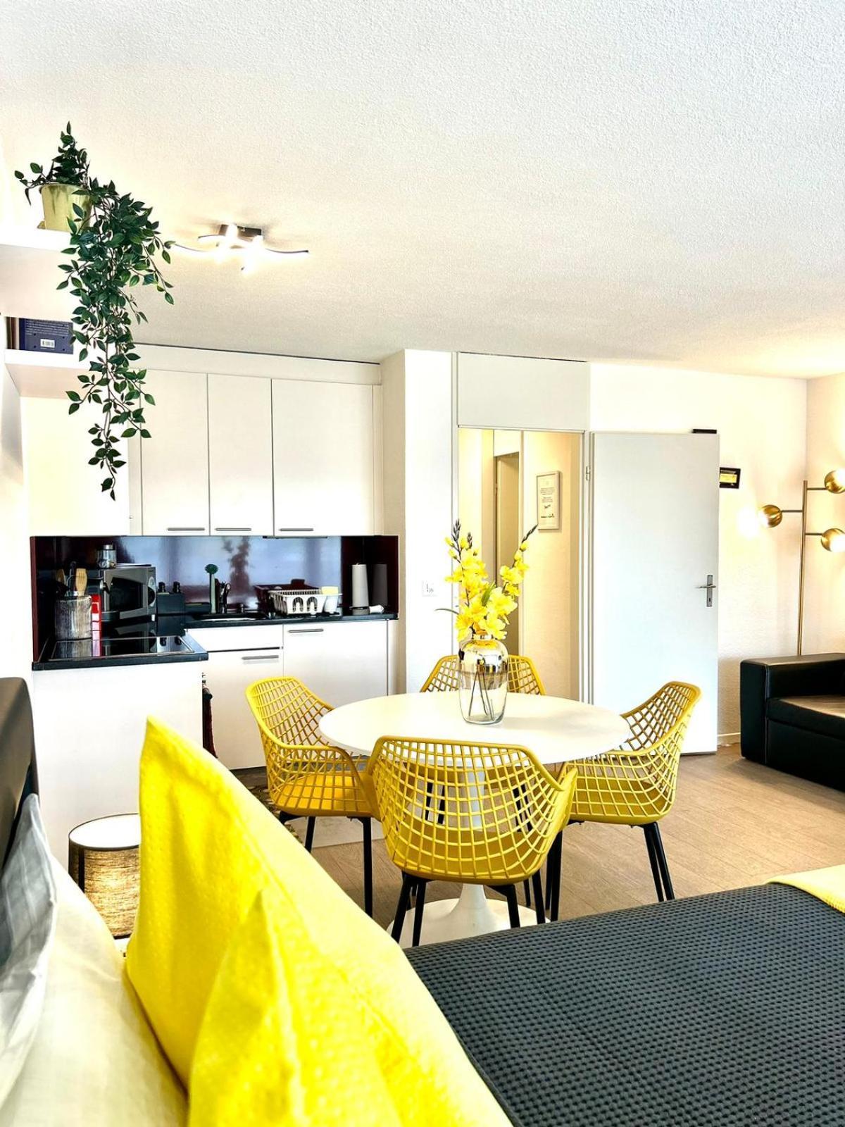 Apartamento Little Penthouse **** Dietikon Exterior foto
